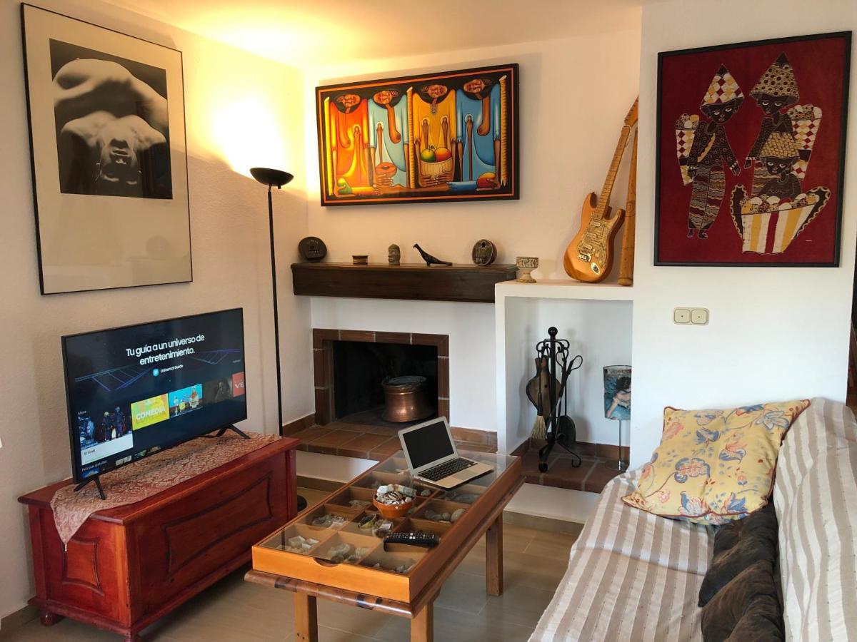 Апартаменты Loft Acogedor Con Terraza Y Parking En El Centro Уэска Экстерьер фото