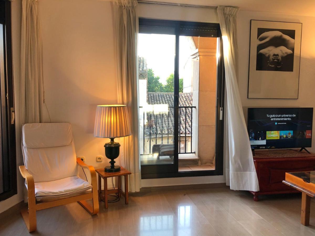 Апартаменты Loft Acogedor Con Terraza Y Parking En El Centro Уэска Экстерьер фото